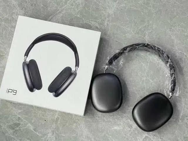 P9 Headphones Black ABS Lightweight Durable